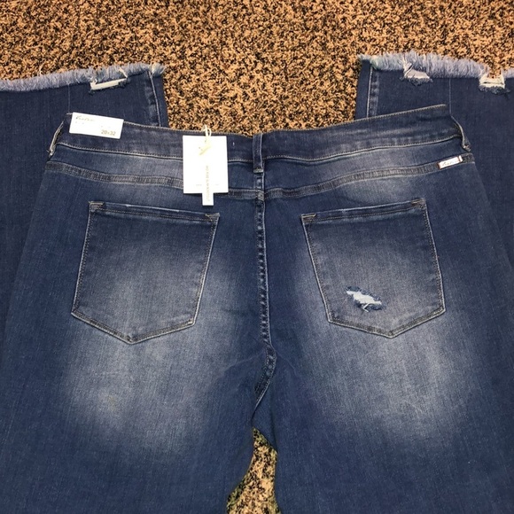 KanCan Mid Rise Slim Bootcut Jeans with Stretch | NWT! - Picture 4 of 6